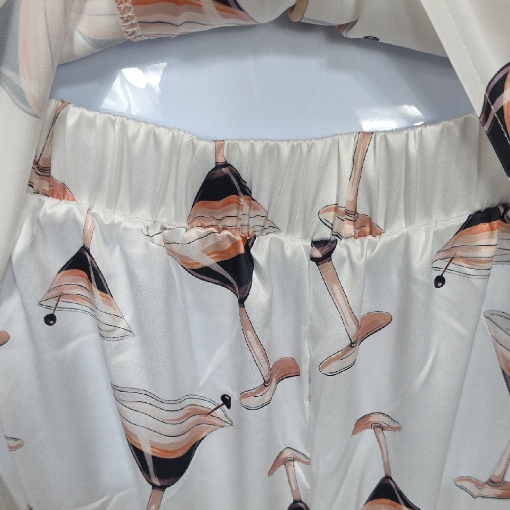 SHESHOW Espresso Martini Satin Pajama Set - Picture 7 of 9